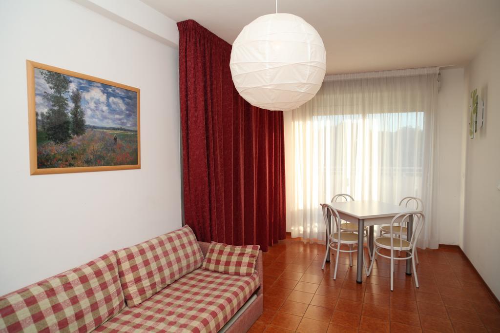 Appartamenti Riviera Beach Lignano Sabbiadoro Room photo